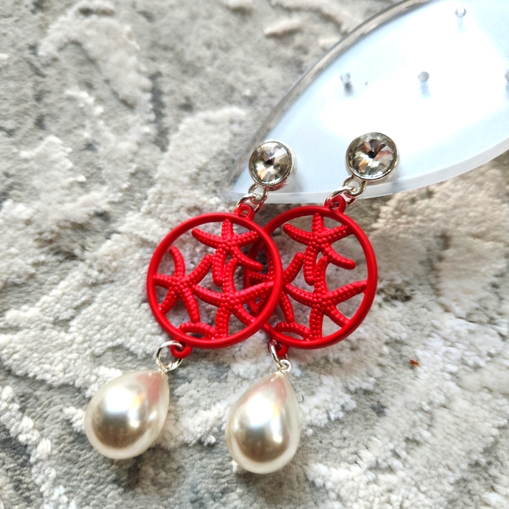 ❤️Red Starfish, Faux Pearl 🦪& Crystals Drop Earrings